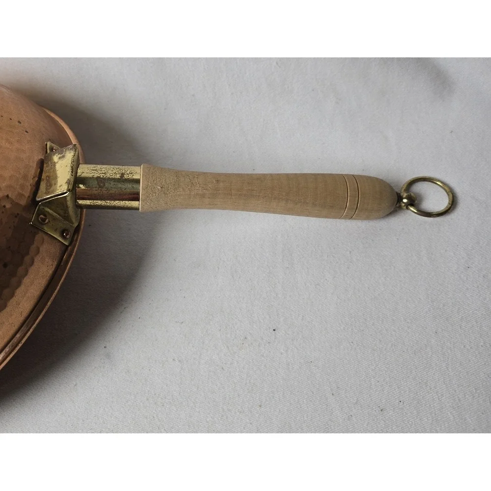 Vintage‎ Textured Hammered Copper Wood Handle Sauce Pot 9